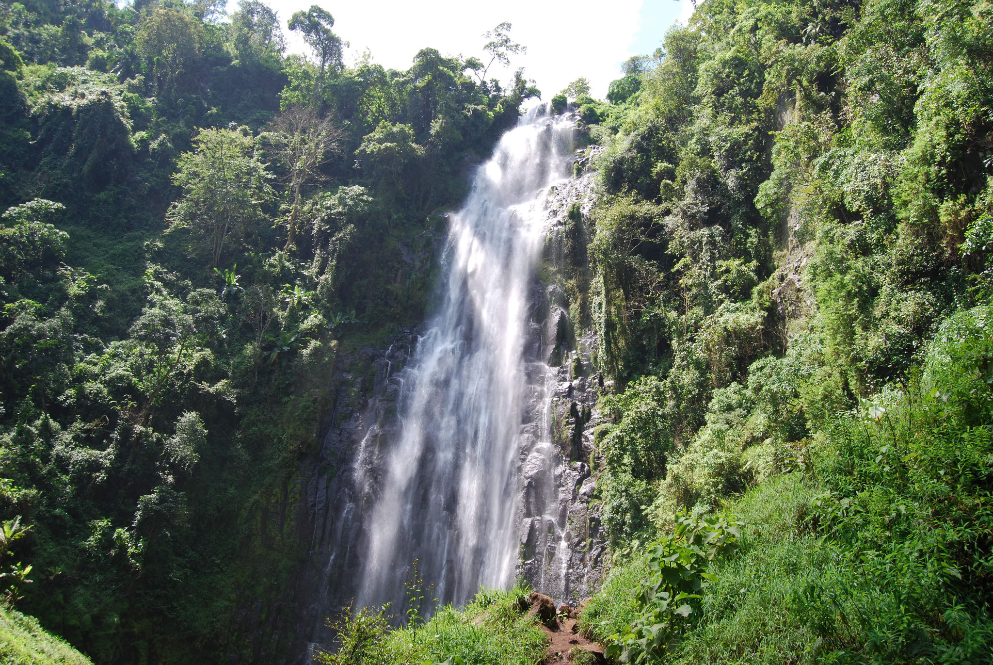 Marangu-Waterfalls-hiking-adventure